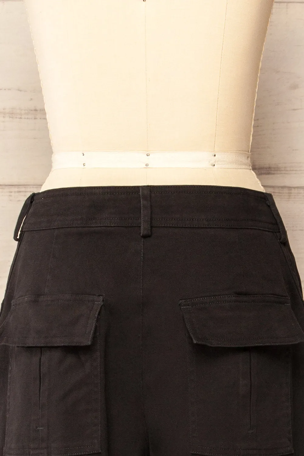 Trax Black | Mid-Rise Cargo Pants