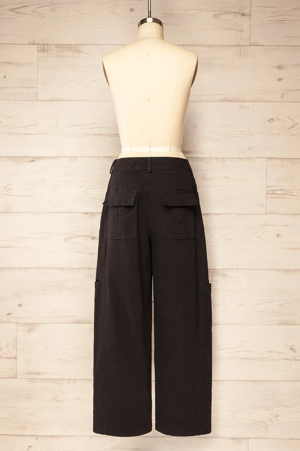 Trax Black | Mid-Rise Cargo Pants
