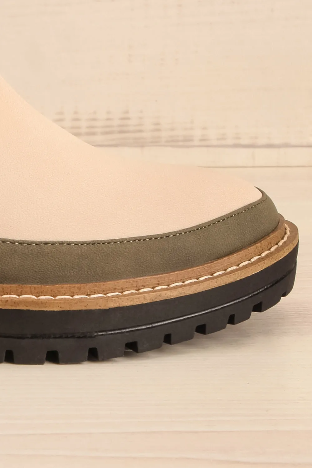 Valenttia Beige | Chelsea Faux-Leather Boots