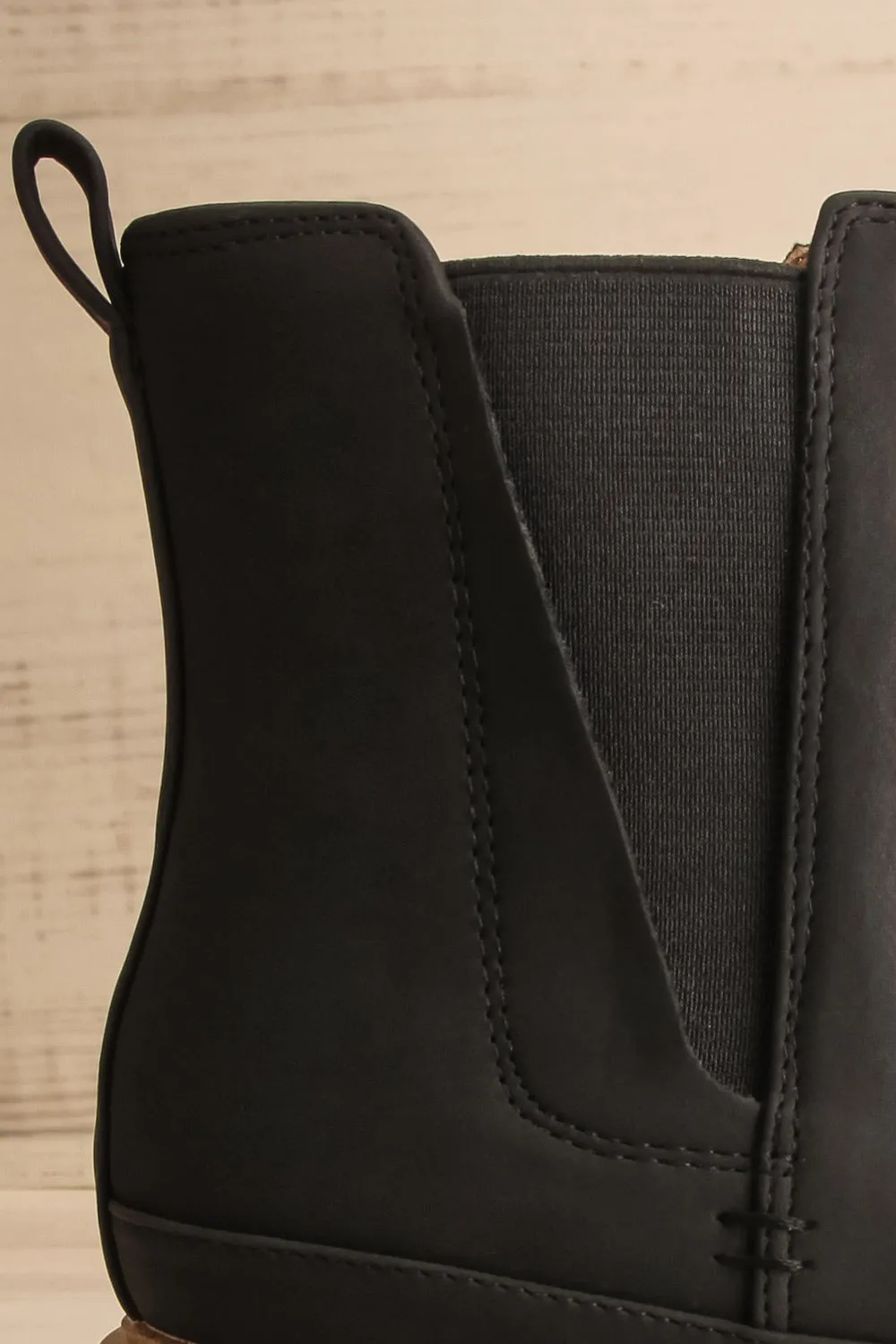 Valenttia Black | Chelsea Faux-Leather Boots