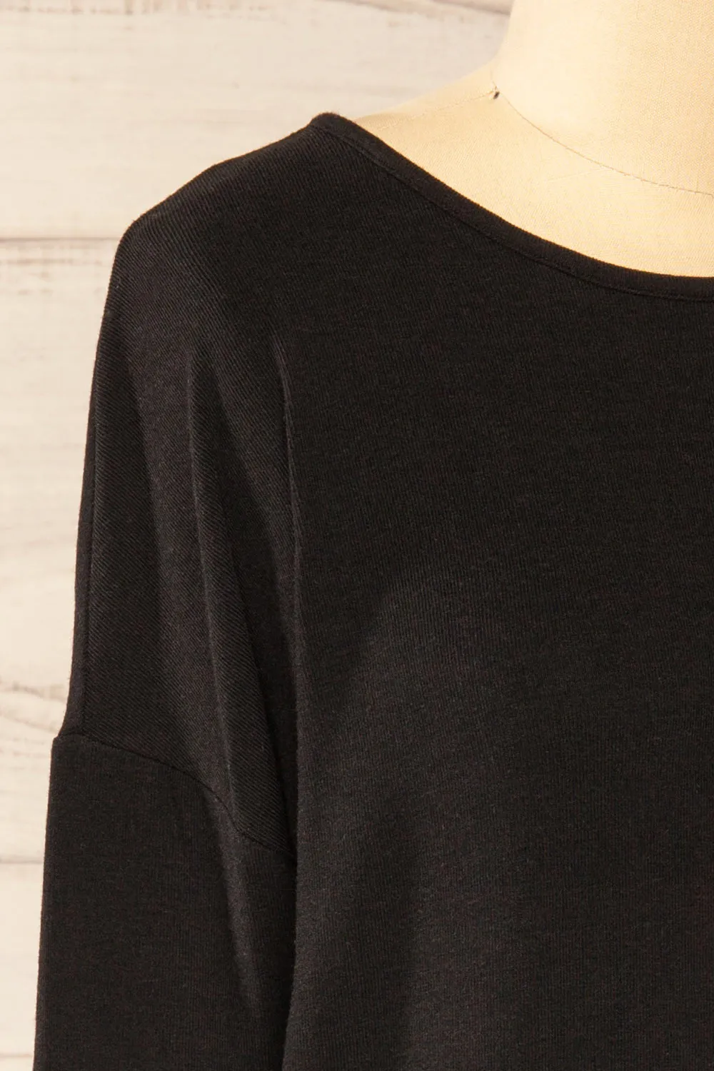 Vincennes Black | Round Collar 3/4 Sleeve Top