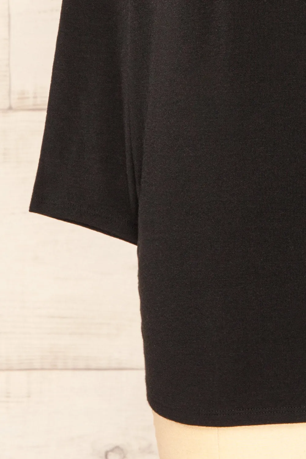Vincennes Black | Round Collar 3/4 Sleeve Top
