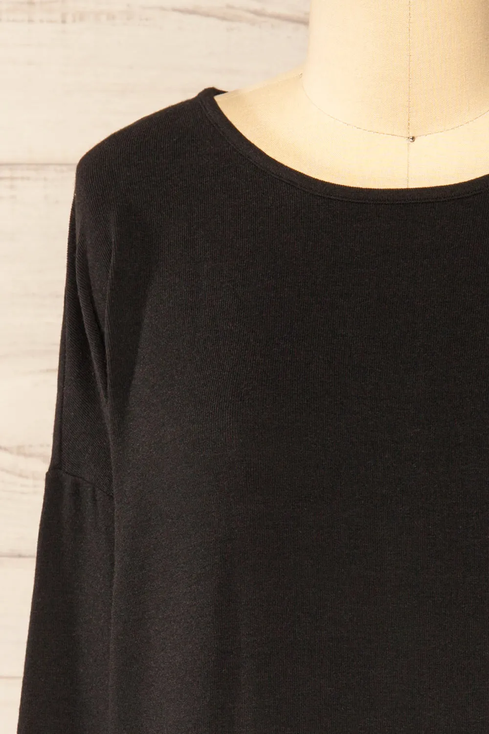 Vincennes Black | Round Collar 3/4 Sleeve Top