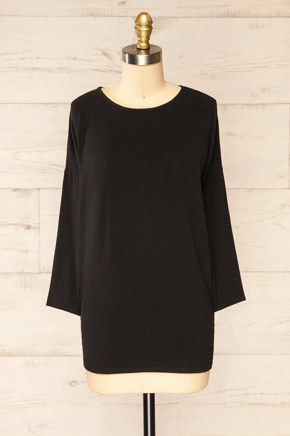 Vincennes Black | Round Collar 3/4 Sleeve Top