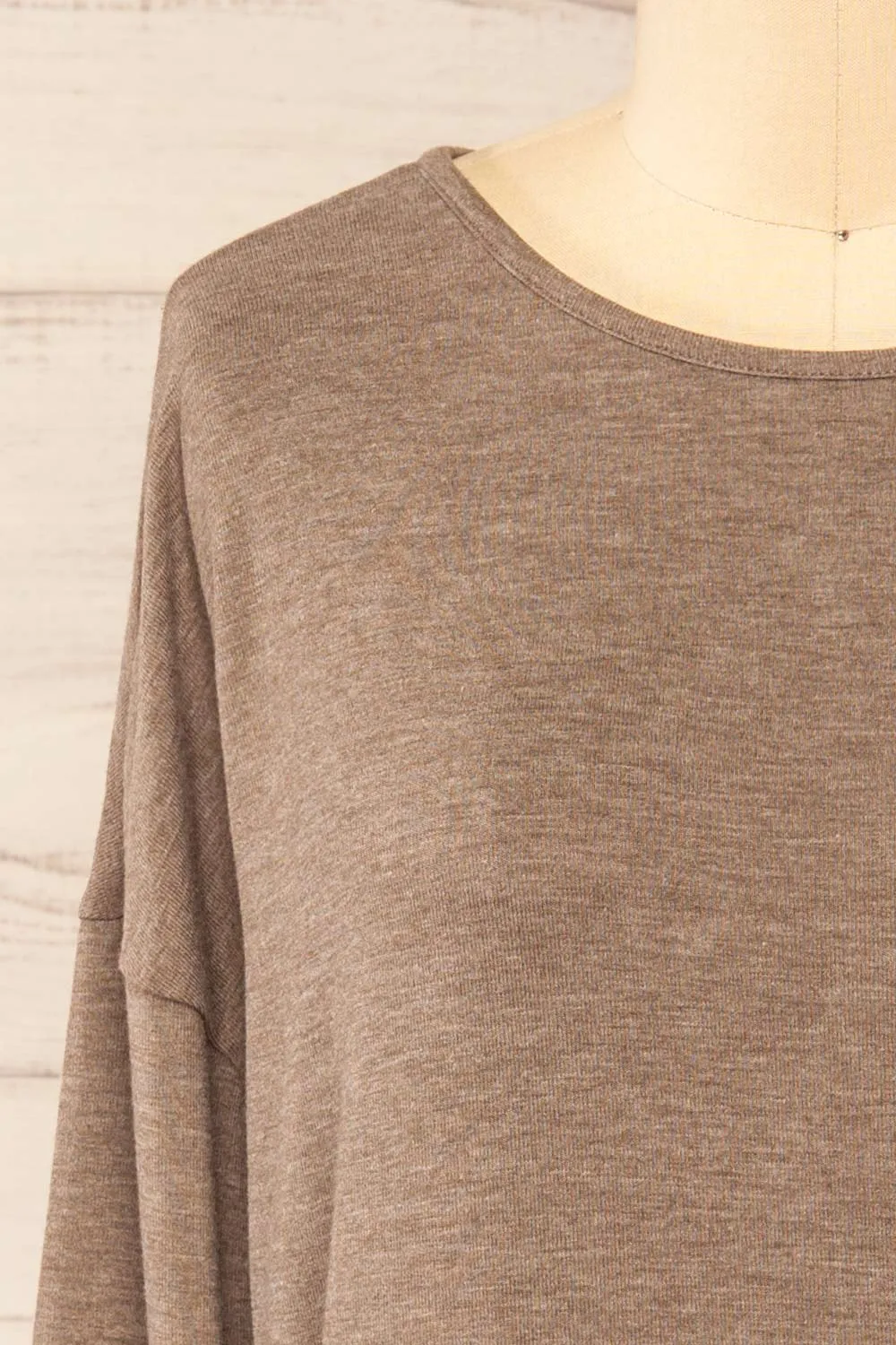 Vincennes Taupe | Round Collar 3/4 Sleeve Top