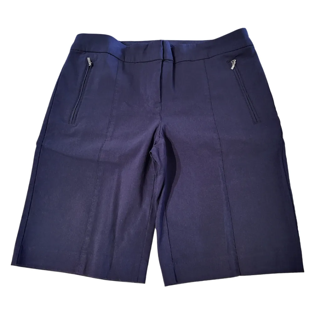 Women's Izod Golf Solid Shorts Size 6