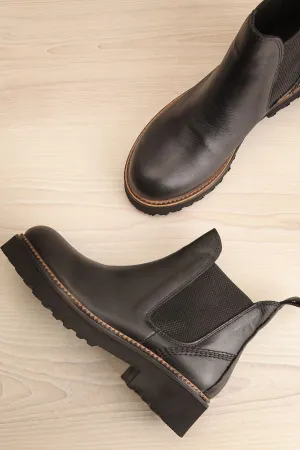Wrexham | Black Chelsea Leather Boots