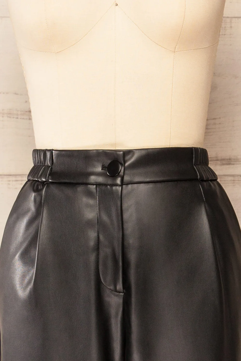 Zander Black | Faux-Leather Pants w/ Elastic Waistband