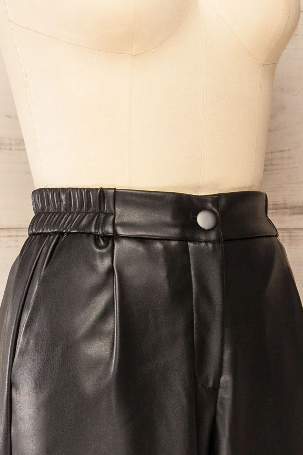 Zander Black | Faux-Leather Pants w/ Elastic Waistband