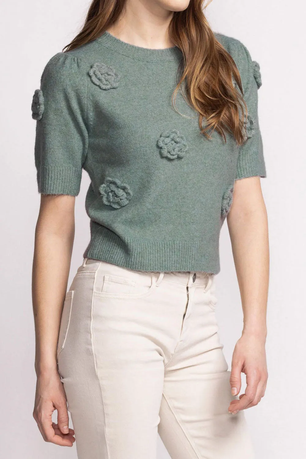 Zuniki Sage | Knit Top w/ Crochet Flowers