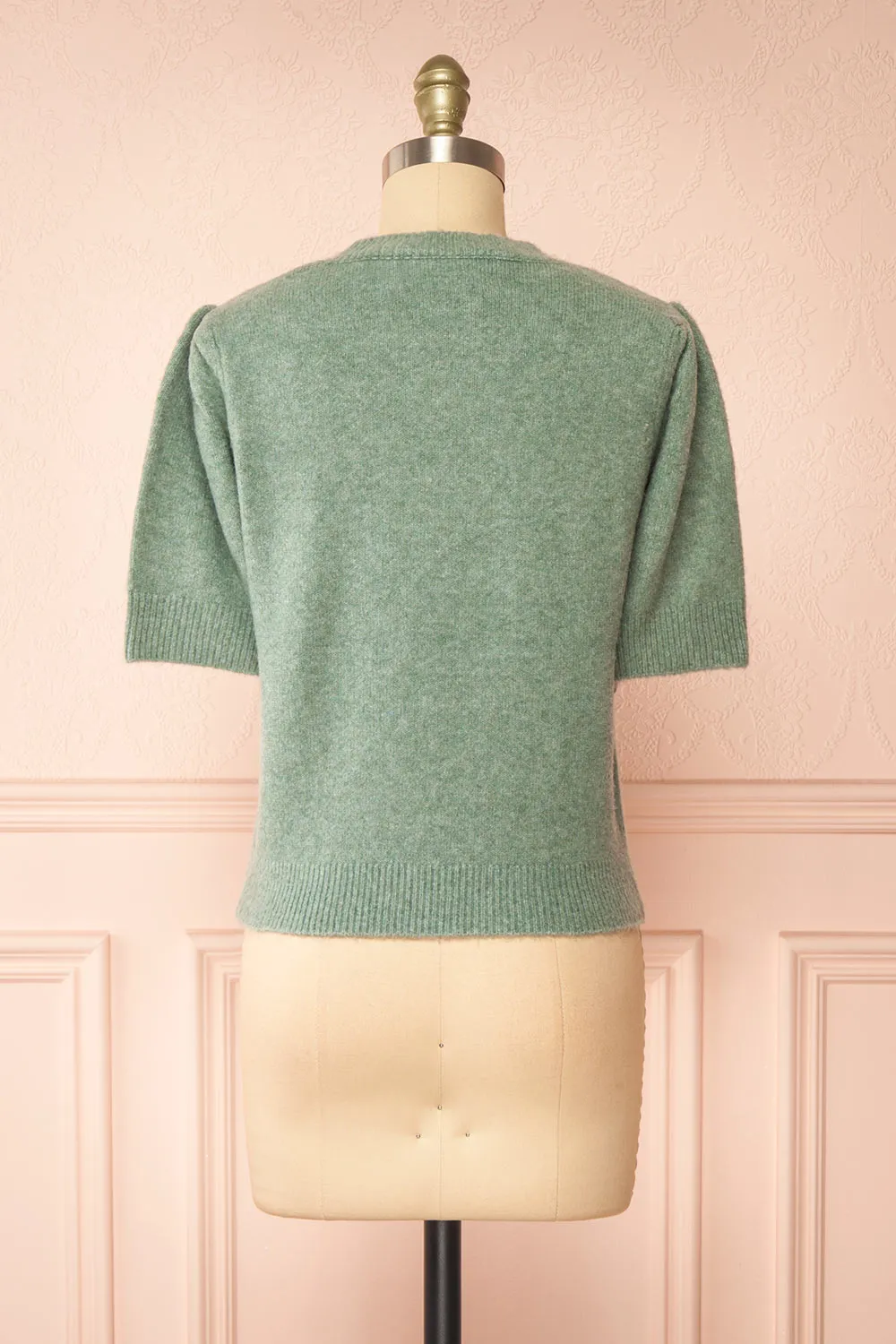 Zuniki Sage | Knit Top w/ Crochet Flowers